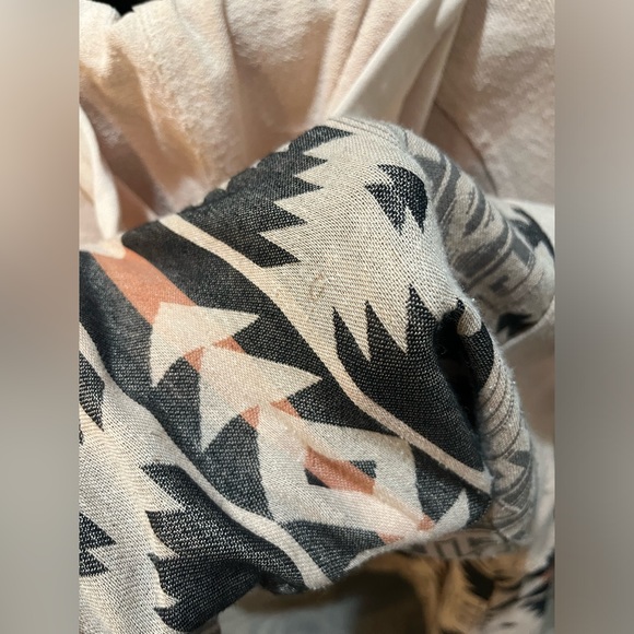 NWT Aztec Print Jacket - Picture 8 of 13